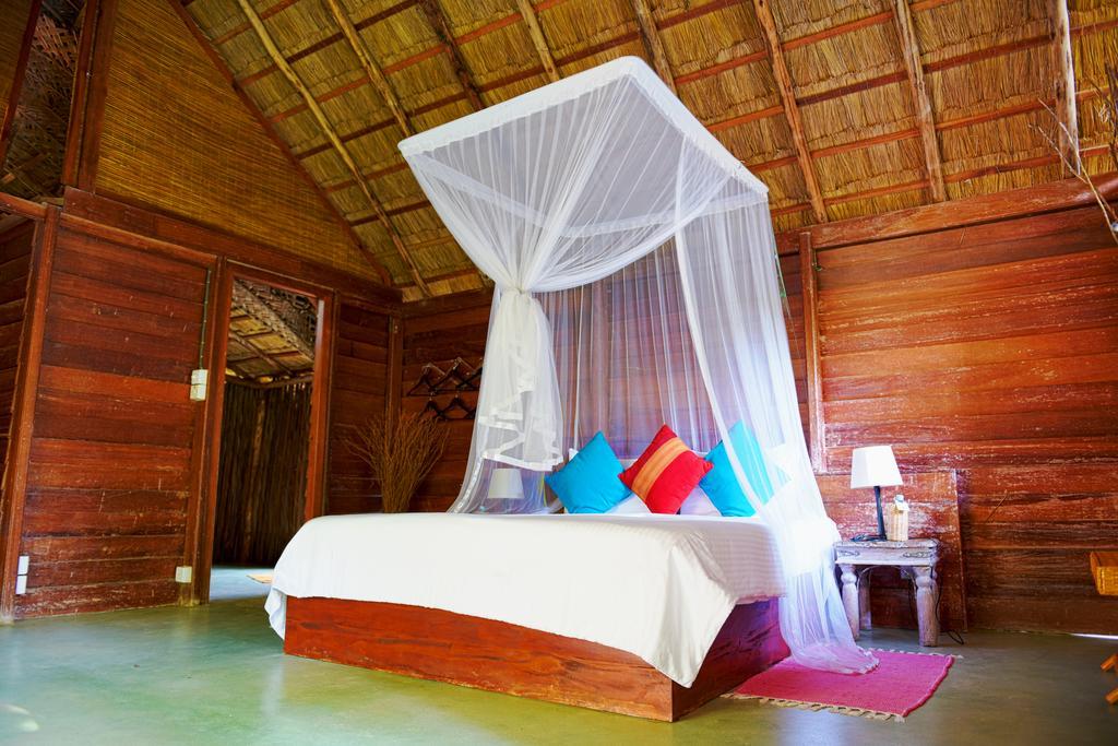 ปาลัคมาบีช Hotel Etalai ภายนอก รูปภาพ