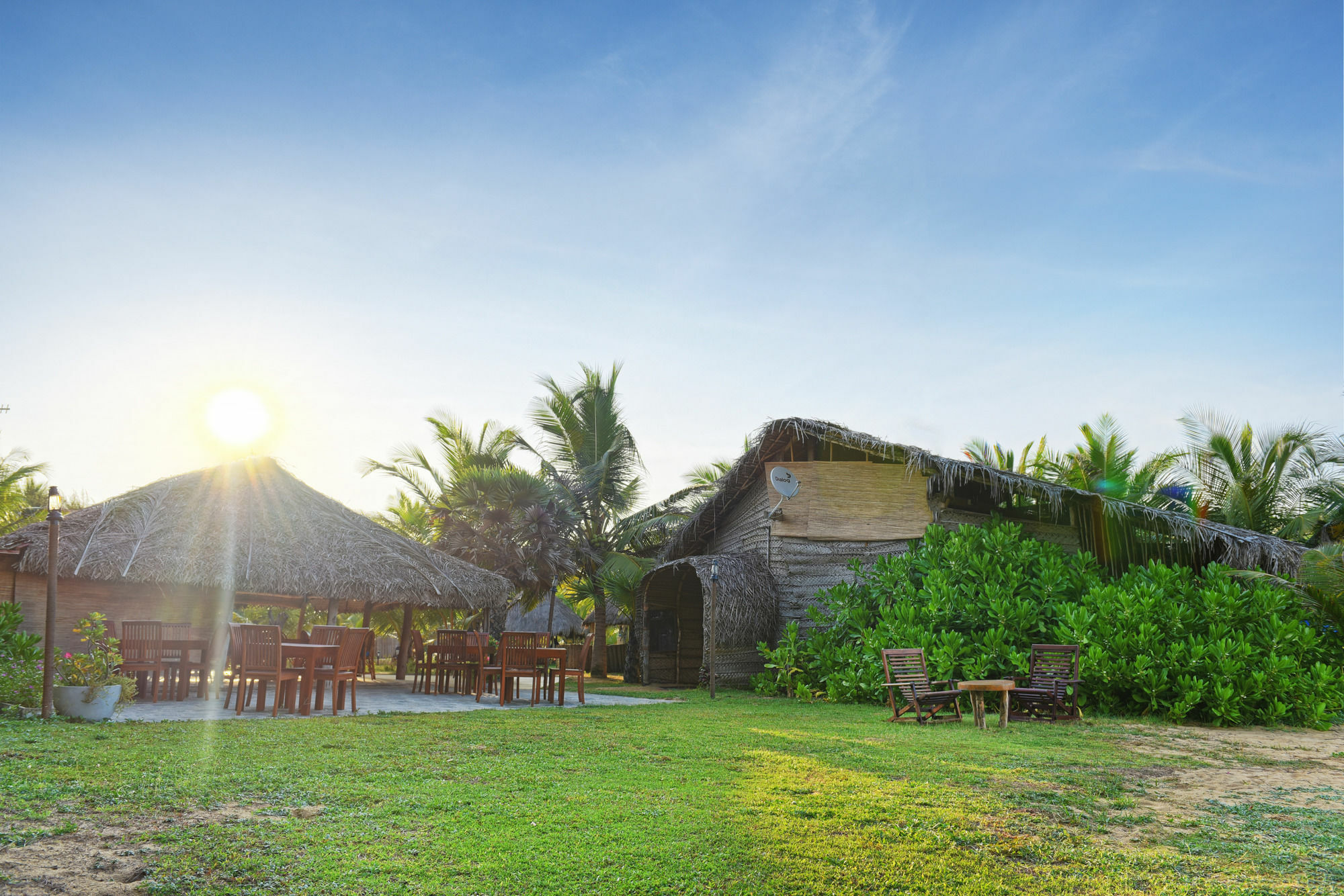 ปาลัคมาบีช Hotel Etalai ภายนอก รูปภาพ