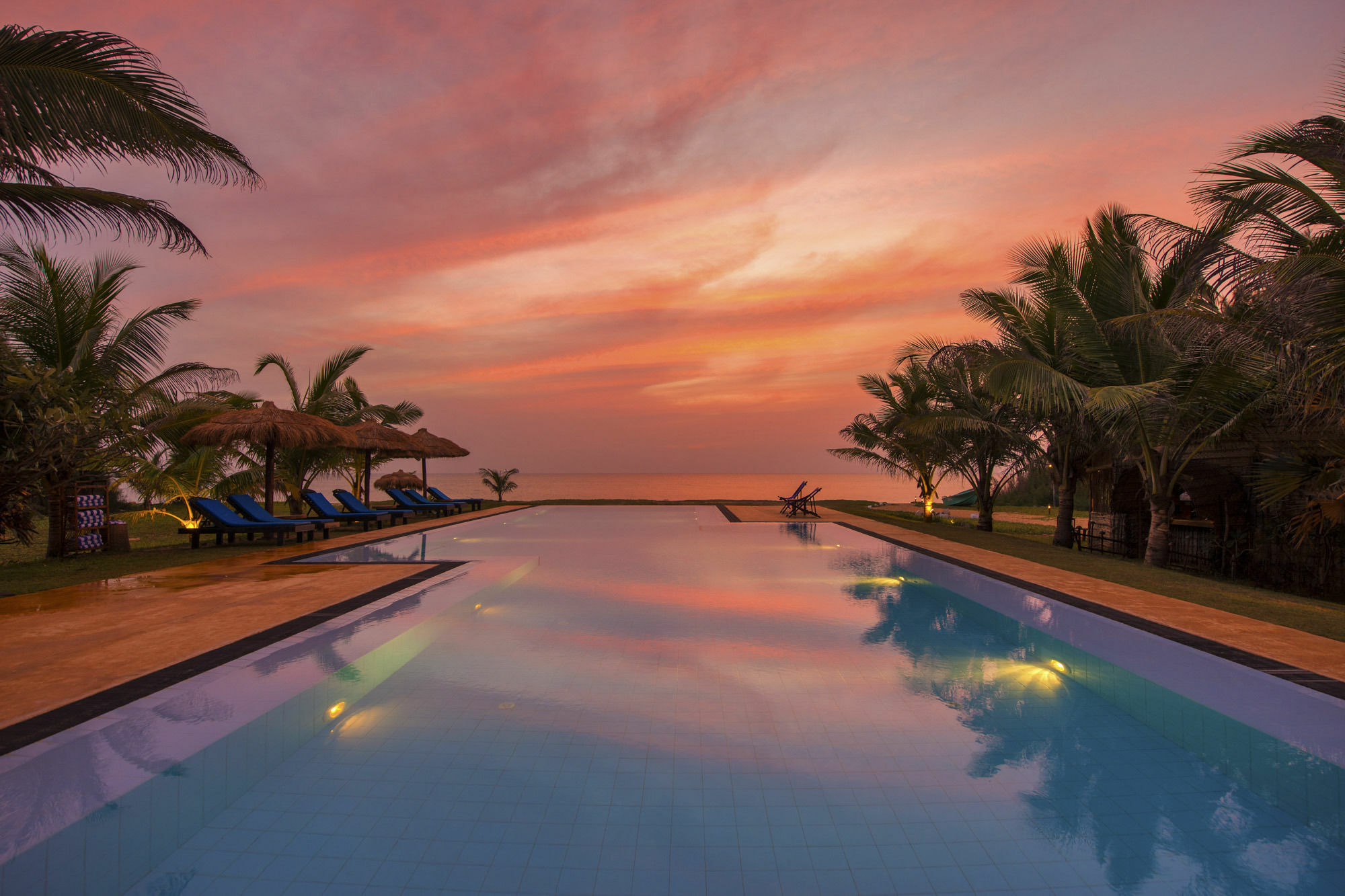 ปาลัคมาบีช Hotel Etalai ภายนอก รูปภาพ