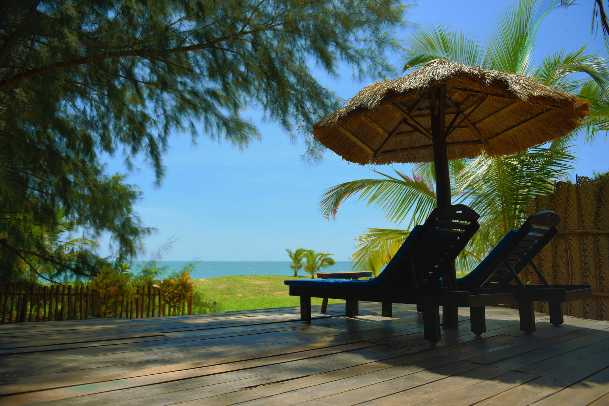 ปาลัคมาบีช Hotel Etalai ภายนอก รูปภาพ